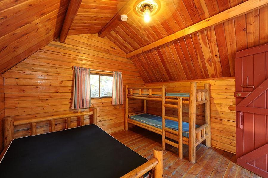 Gallagher Lake Parkbridge Hotel Okanagan-Similkameen Екстериор снимка