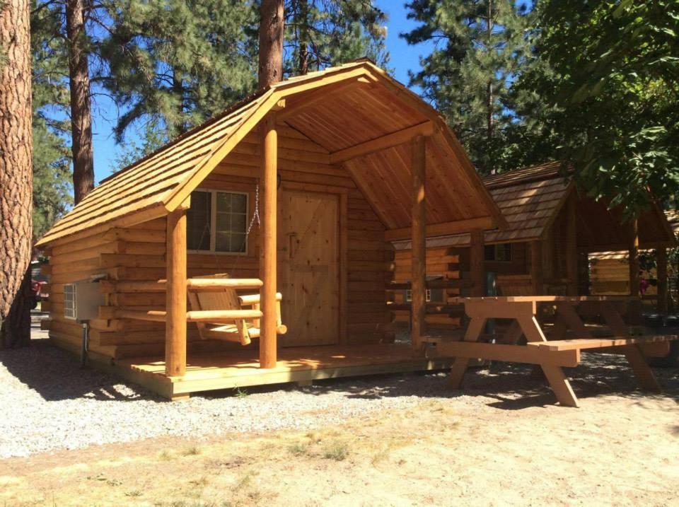 Gallagher Lake Parkbridge Hotel Okanagan-Similkameen Екстериор снимка